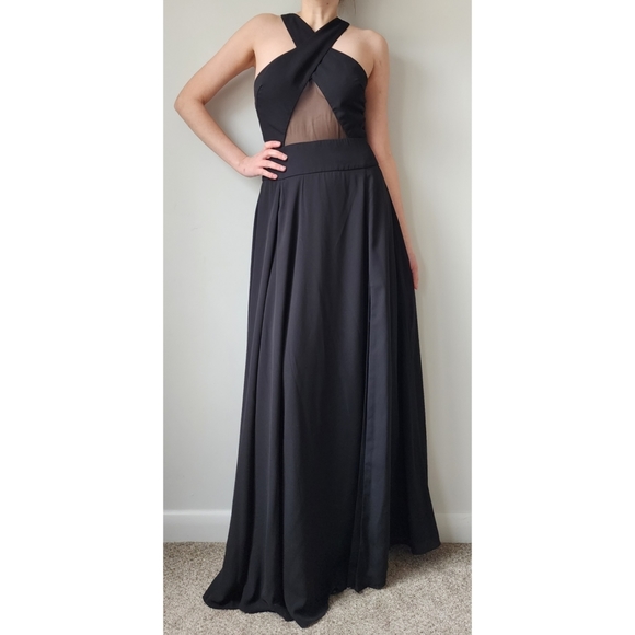 Fame and Partners Black Maxi Evening Gown 6 Crossover Mesh - Picture 1 of 15